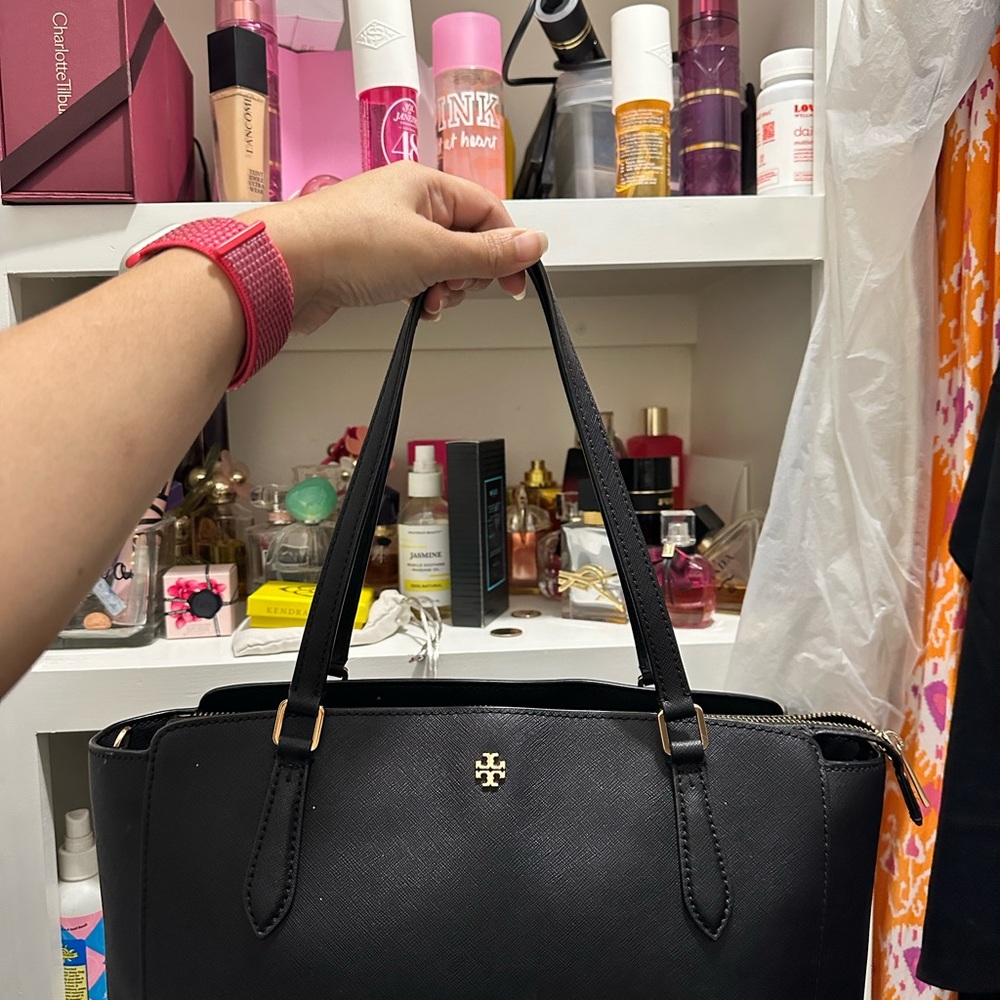 COPY - Tory Burch tote bag and zip around medium wallet